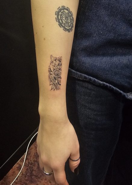 86E71D4E-4B42-4A2A-BAAD-A98EE93FA985