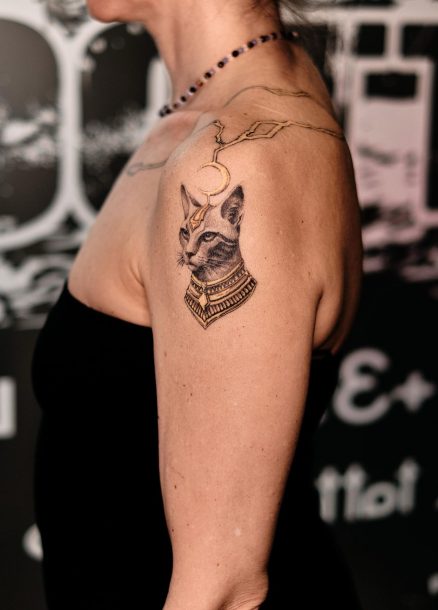 b6d2e217-6708-46b8-a6b0-324ac2656a05