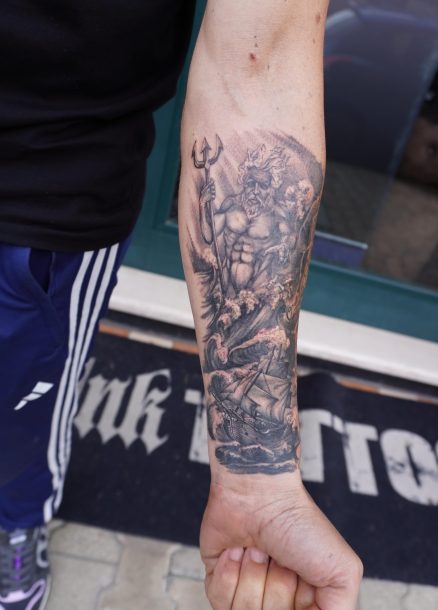 f29aad3a-3d62-41d6-9617-70c5a1900757